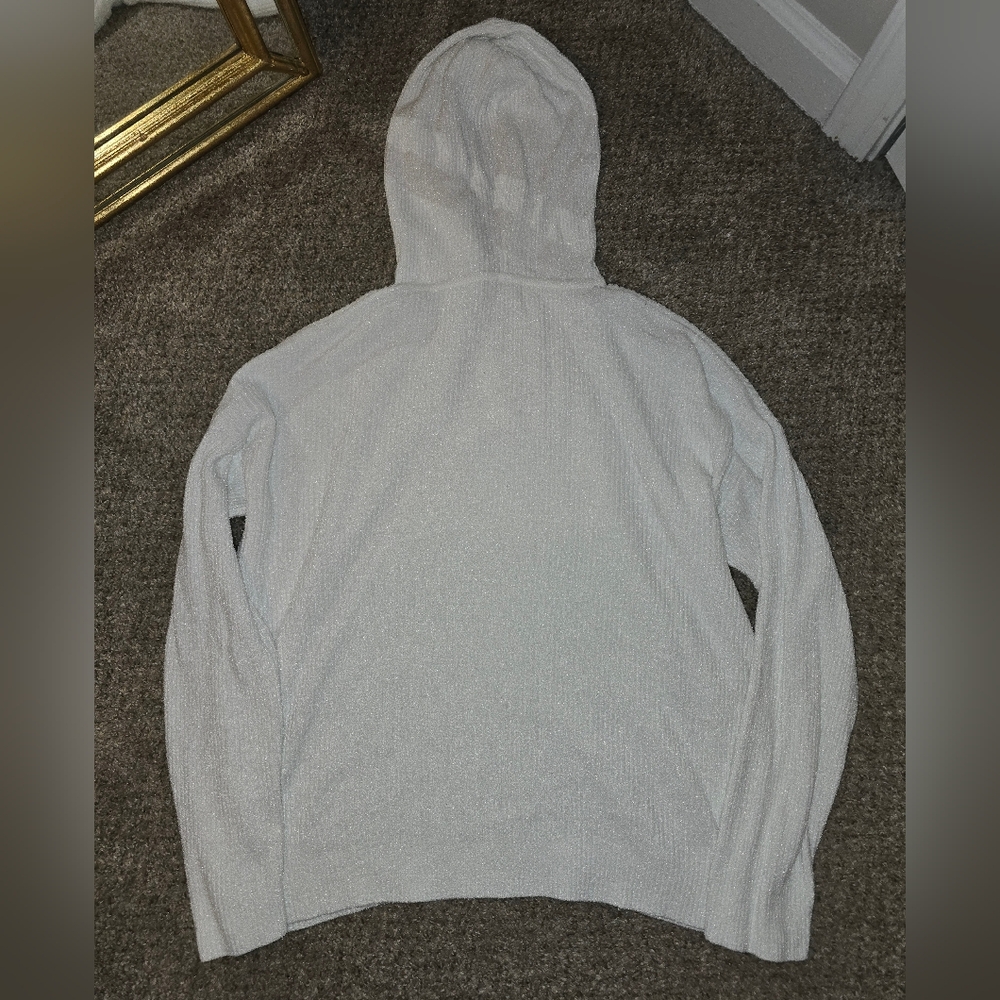 Barefoot Dreams CozyChic Lite Ribbed Hooded White Sweater Size Medium - Picture 5 of 5